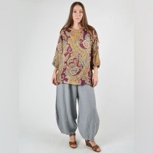 bryn Walker Burgundy and Gold Paisley Tunic